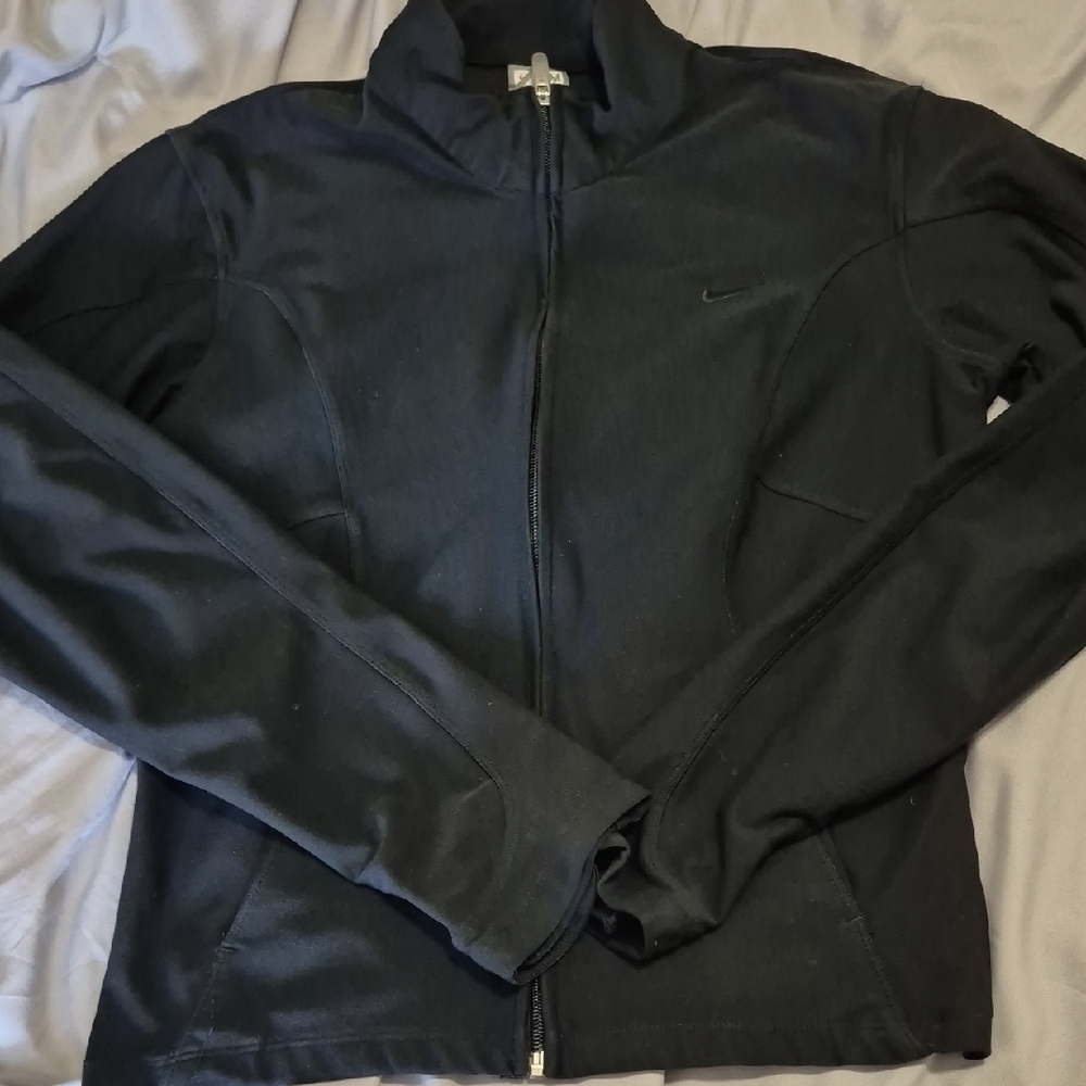 Nike Women's Black Full-Zip Jacket Size Medium